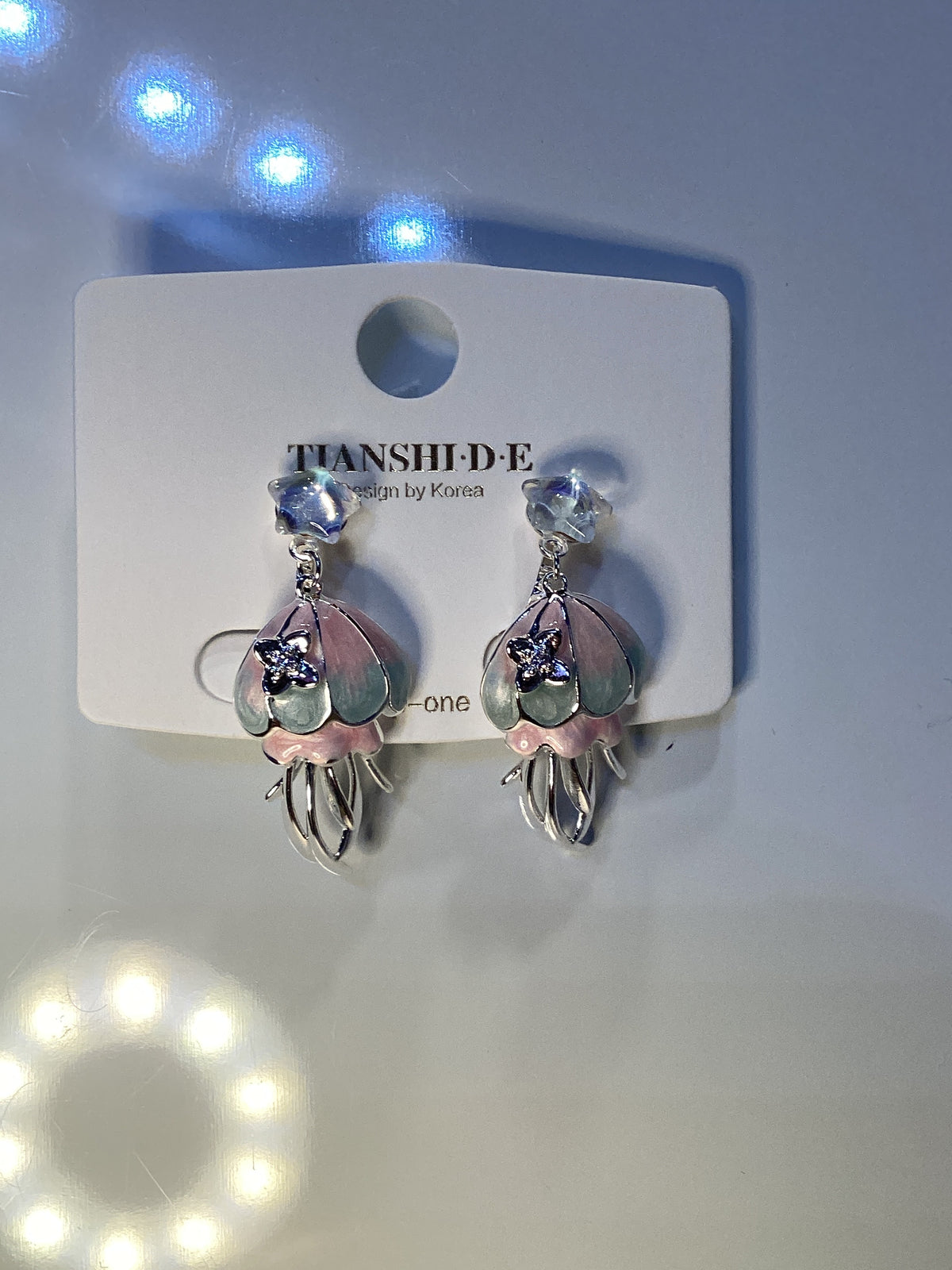 Clip on earrings ~ copper