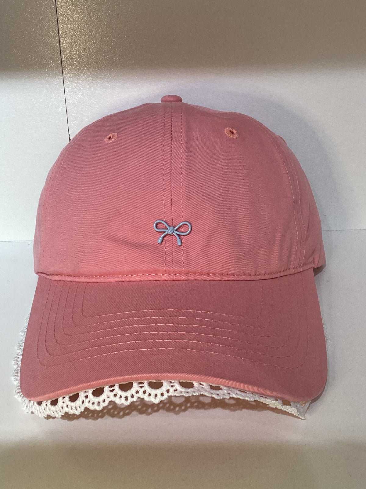 Ruffle bow cap