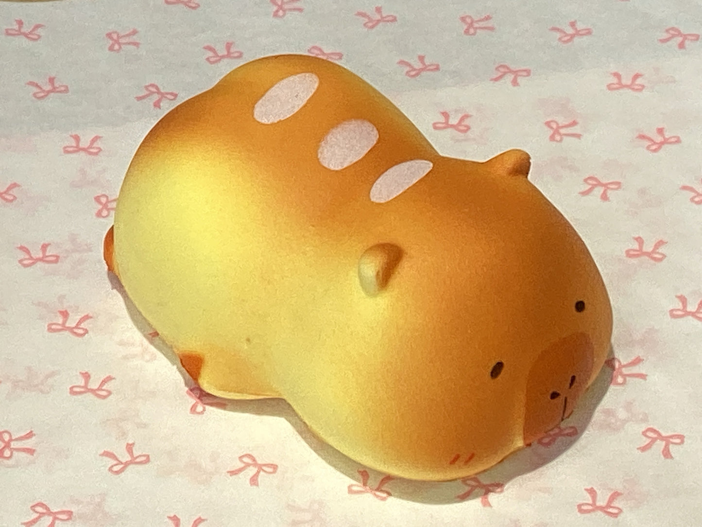 Happy Bread Slow Squish