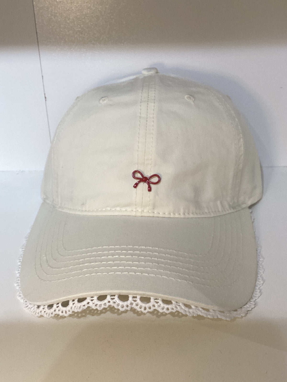 Ruffle bow cap