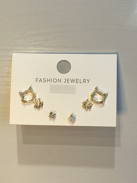 gold earrings ~ S Post