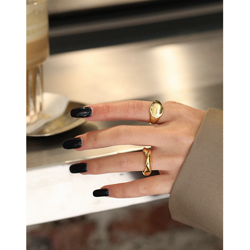 Bold Round Signet Open Ring